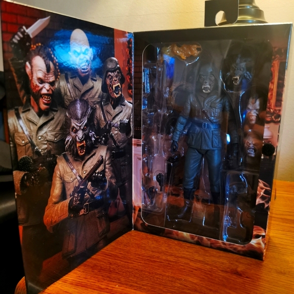 NECA an American Werewolf in London: Nightmare Demon Ultimate 7" Action Figure - Picture 3 of 3